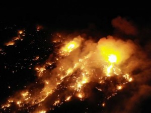 Incêndio destrói mata nativa em serra de Quixadá, no interior do Ceará