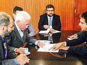 A pedido de ministro, Camilo articulará reunião com governadores do Nordeste