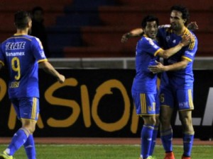 Abrindo mata-mata, Tigres vira sobre o Sucre na Bolívia e se mantém invicto