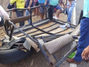 Acidente com carro de transporte escolar mata criança de 5 anos em Assaré