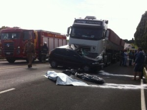 Acidente deixa três mortos na BR-280