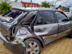 Acidente entre moto e carro deixa vítima fatal em Monteiro