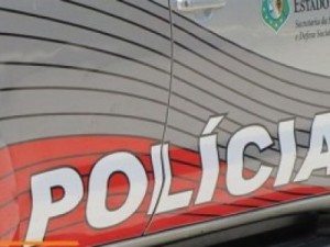 Adolescente ameaçado pelo tráfico é fuzilado logo após sair de uma delegacia onde foi depor