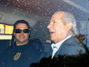 Advogado de Dirceu afirma que ex-ministro não fará delação premiada