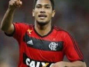 Advogado diz que Hernane não é obrigado a retornar ao Flamengo