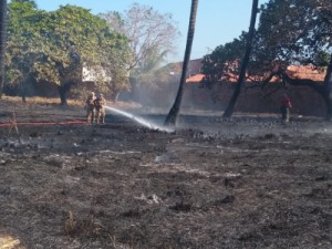 Advogado e funcionário são presos por poluição ambiental, em Fortaleza