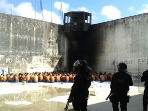 Agentes retomam o controle de presídios alvos de rebelião no RN