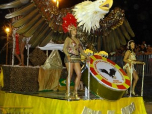 Águia de Ouro é campeã do Carnaval de Barbalha 2016