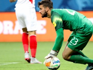 Alisson não pensa em titularidade do Brasil e curte momento: "Bom demais"
