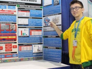 Aluno ganha medalha por remédio contra gripe à base de acerola e caju