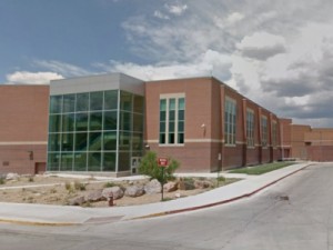 Alunos dos EUA são pegos trocando centenas de 'nudes' pelo celular