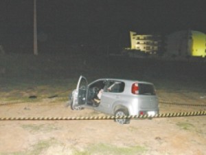 Amazonense é perseguido e morto dentro de veículo