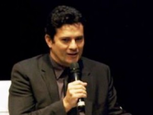 Ao STF, Moro diz que não investiga Cunha e que não pode calar quem depõe