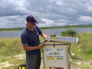 Após tremores de terra, Quixeramobim recebe rede sismográfica