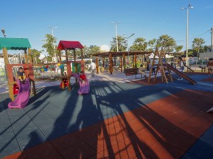 Aquiraz é contemplado com inauguração de Praça Mais Infância