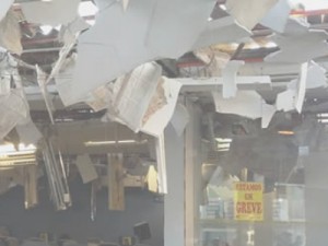 Araripe-CE Grupo explode o Banco do Brasil e faz reféns na fuga