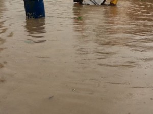 Assaré – CE Açude estoura com chuva de 170 mm