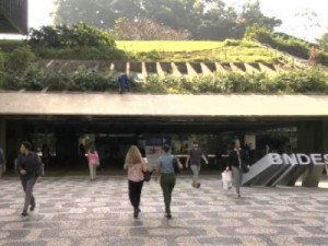 Auditoria contratada por R$ 48 milhões conclui que contratos do BNDES não tinham irregularidades