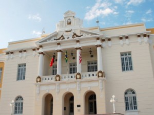 Banco terá que pagar multa de R$ 100 mil por descumprir ‘Lei das filas’, em Campina Grande, diz TJ