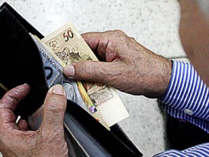 Barbalha-CE Aposentados reclamam de atendimento bancário