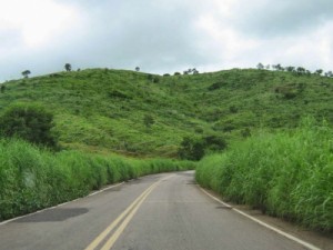 Barbalha-CE Assaltantes tomam topique e levam pertences de todos os passageiros