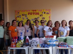 Barbalha-CE Casa da Amizade faz doação para o Lar São Francisco de Assis 