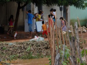 Barbalha-CE Chuva pela madrugada causa problemas para moradores da Bela Vista e Malhada