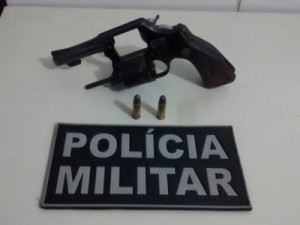 Barbalha-CE Homem é preso por posse ilegal de arma de fogo na cidade