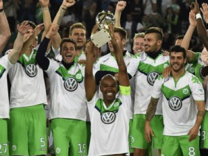 Bayern cede empate no fim e perde título para Wolfsburg nos pênaltis