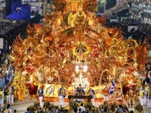 Beija-Flor busca o bi com desfile barroco sobre o Marquês de Sapucaí
