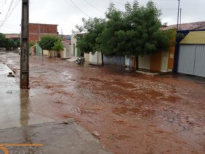 Boa chuva acima de 70mm molha as “Terras dos Verdes Canaviais”