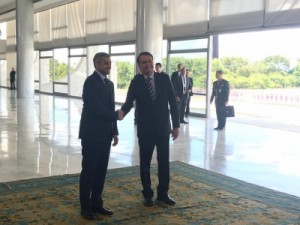 Bolsonaro e presidente do Paraguai se reúnem no Palácio do Planalto