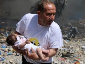 Bombardeios do regime sírio deixam mais de 20 mortos no norte do país