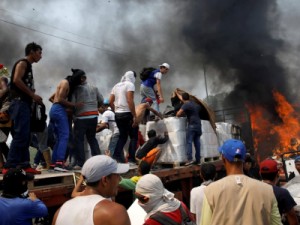 Brasil condena confrontos na fronteira da Venezuela e 'caráter criminoso do regime Maduro'