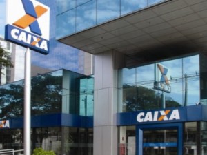Caixa e BNDES poderão vender ações na Petrobras sem aval do presidente, diz Casa Civil