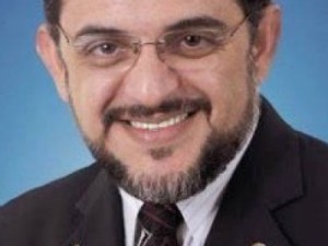 Câmara de vereadores afasta prefeito de Canindé, no interior do Ceará