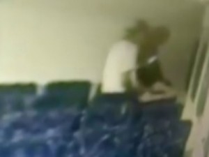 Câmeras de monitoramento flagram 'farra sexual' em barca de Guarujá