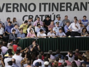 Camilo Santana libera mais de R$ 3,5 milhões durante Governo Itinerante em Crateús