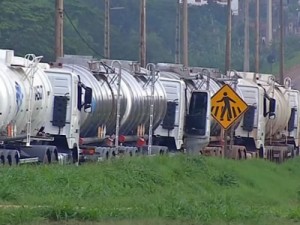 Caminhoneiros mantêm nove bloqueios em rodovias de MT