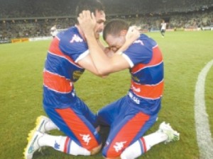 CAMPEONATO CEARENSE Apoteose tricolor