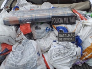 Carga roubada na Bahia de R$ 160 mil é recuperada no Crato