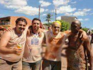 Carregadores de pau de bandeira estão de luto, com a morte de Nel