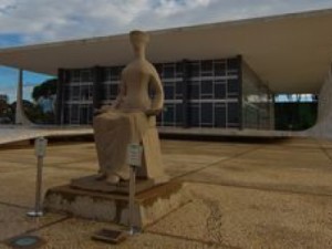 CCJ do Senado aprova PEC do comércio eletrônico