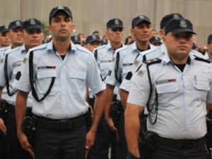 CE Aprovado Projeto que aumenta idade limite para ingressar na PM