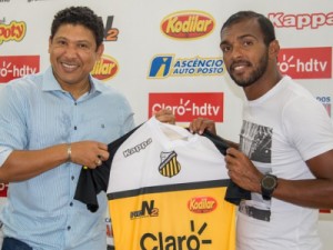 Ceará faz sondagem por Richarlyson, e empresário do atleta diz: "Empolgado"