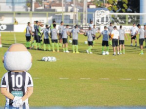 Ceará na obrigação de vencer o Avaí