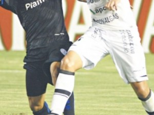 Ceará só empata com o Confiança pela Copa do Brasil, deu para o gasto