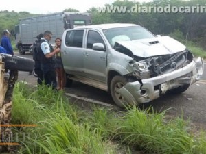 Cedro-CE Grave acidente, duas pessoas mortas e três feridas