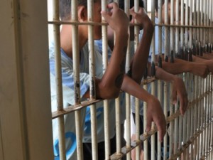 Centros para jovens no CE registram 400 fugas e 75 conflitos em 6 meses