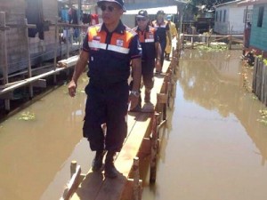 Cheia no Rio Solimões faz Tabatinga decretar emergência, no Amazonas